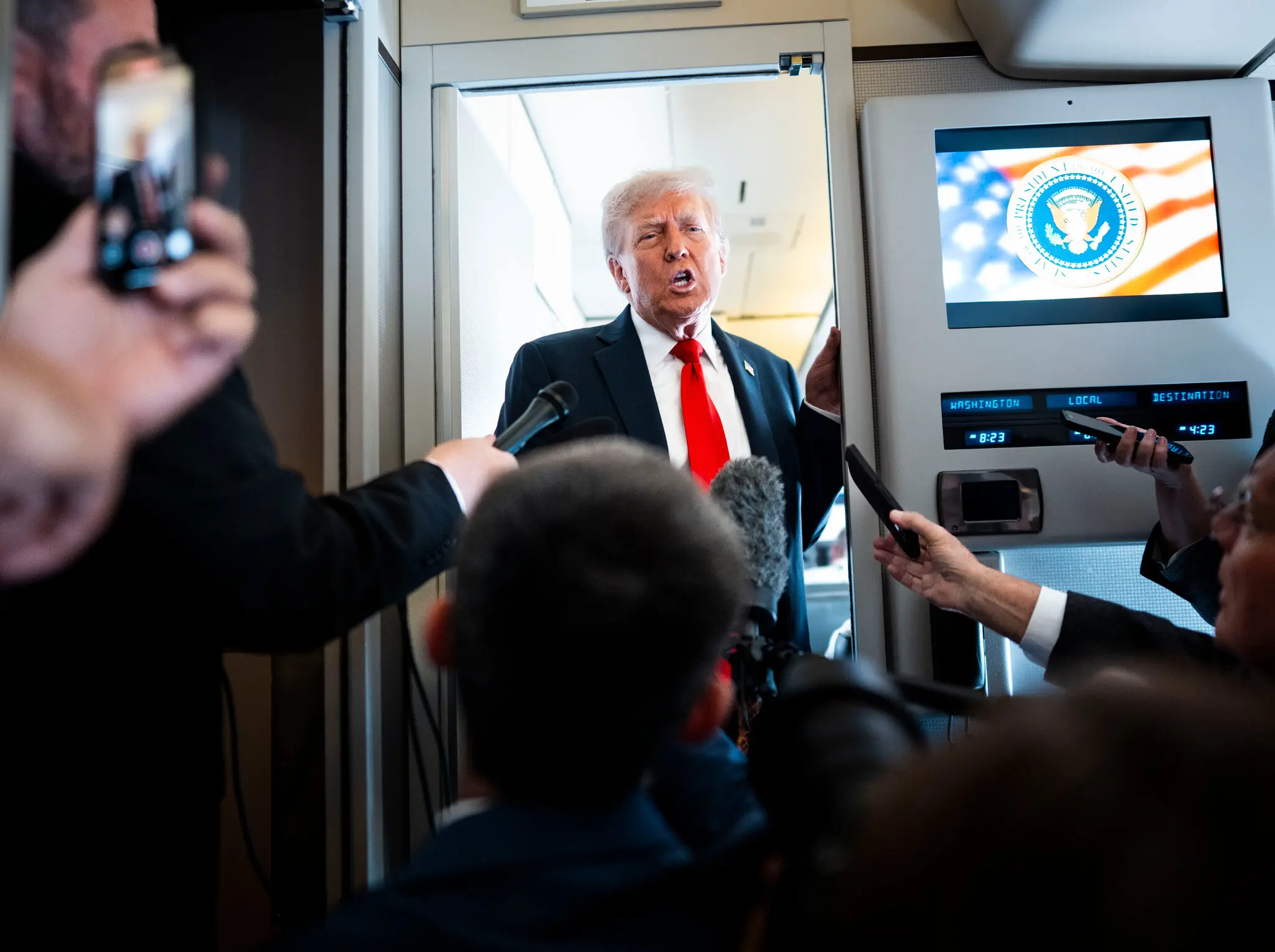 Трамп хвалить Путіна в інтерв’ю Шону Генніті: що стоїть за словами американського президента
